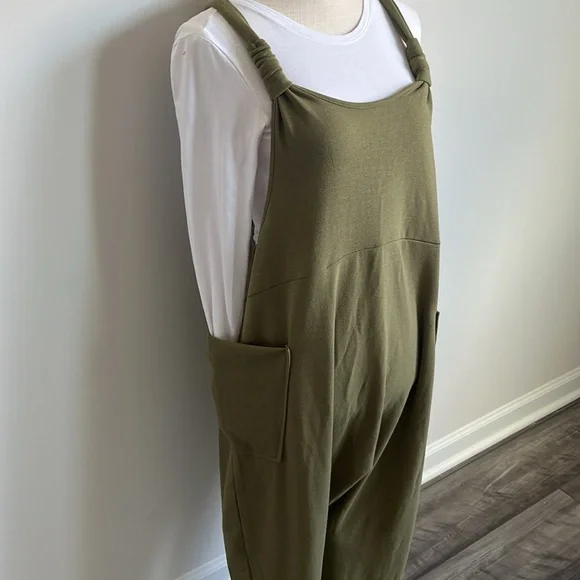 Olive Green Jumpsuit NWOT - Picture 11 of 13